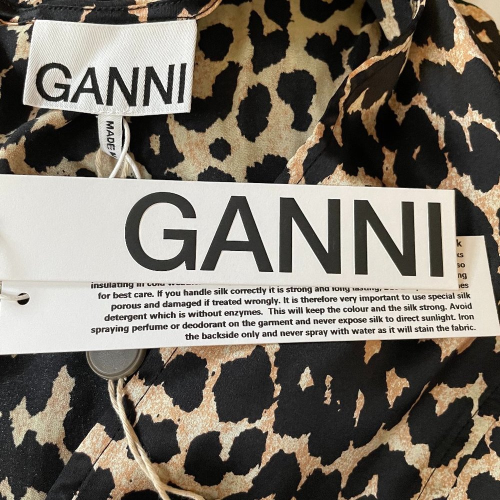 Leopard-Print Silk Satin Top from GANNI - Picture 8 of 10